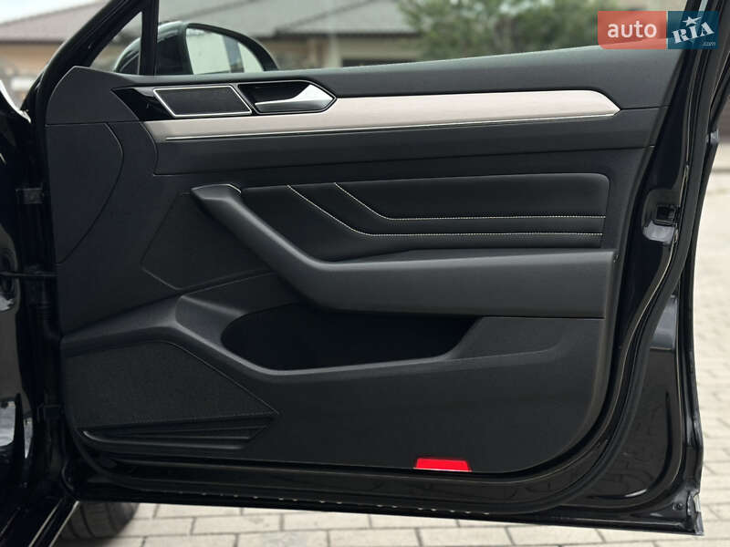 Седан Volkswagen Passat 2021 в Ровно фото 61 Седан Volkswagen Passat 2021 в Ровно