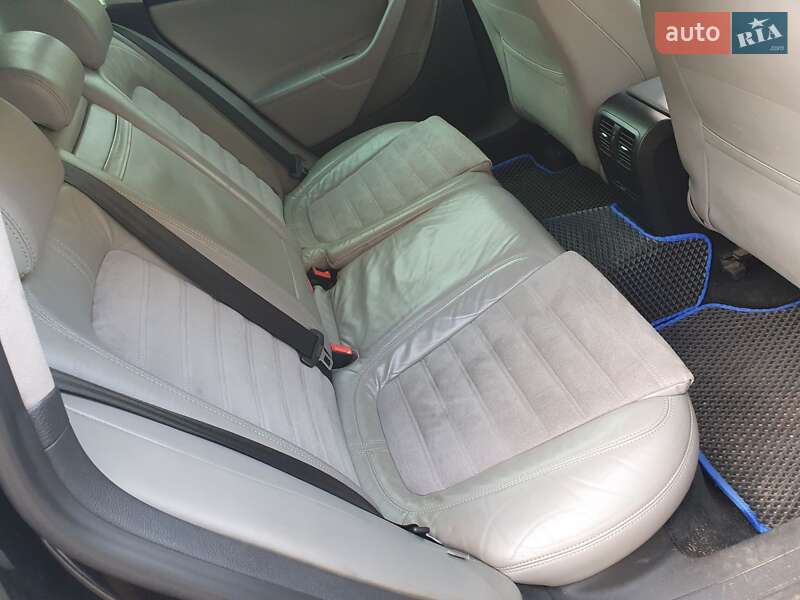 Универсал Volkswagen Passat 2006 в Киеве фото 6 Универсал Volkswagen Passat 2006 в Киеве