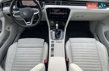 Универсал Volkswagen Passat 2022 в 