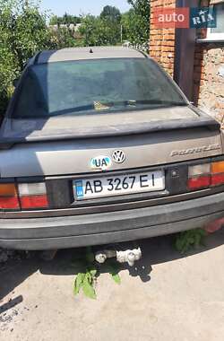 Седан Volkswagen Passat 1991 в Виннице