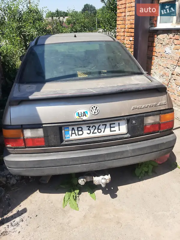 Volkswagen Passat 1992 VIN WVWZZZ31ZNE056924 фото оголошення 14 з 51