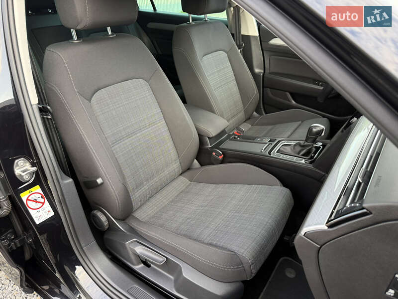 Универсал Volkswagen Passat 2021 в Львове фото 55 Универсал Volkswagen Passat 2021 в Львове