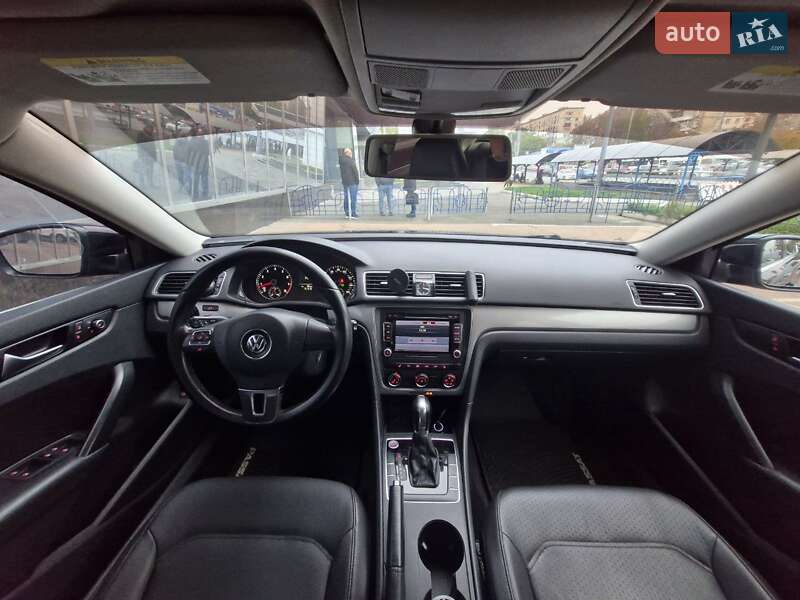 Седан Volkswagen Passat 2015 в Києві фото 20 Седан Volkswagen Passat 2015 в Києві