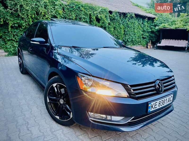 Седан Volkswagen Passat 2013 в Кривом Роге