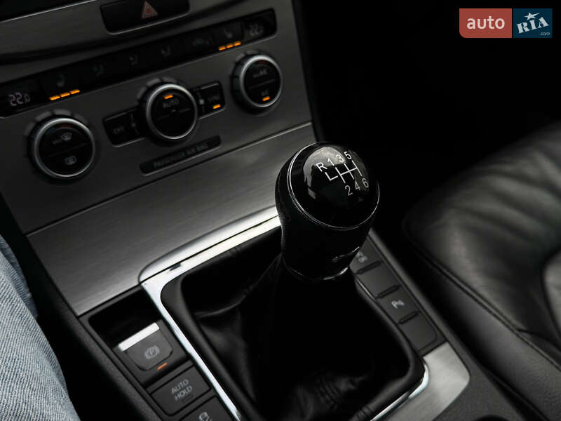 Універсал Volkswagen Passat 2014 в Луцьку фото 70 Універсал Volkswagen Passat 2014 в Луцьку