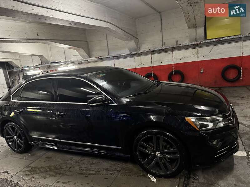 Седан Volkswagen Passat 2016 в Києві фото 3 Седан Volkswagen Passat 2016 в Києві