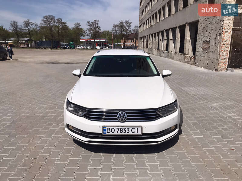 Универсал Volkswagen Passat 2017 в Тернополе фото Универсал Volkswagen Passat 2017 в Тернополе