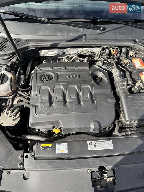 Універсал Volkswagen Passat 2017 в Миколаєві фото 63 Універсал Volkswagen Passat 2017 в Миколаєві