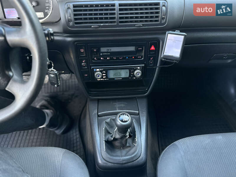 Універсал Volkswagen Passat 2004 в Шептицькому фото 17 Універсал Volkswagen Passat 2004 в Шептицькому