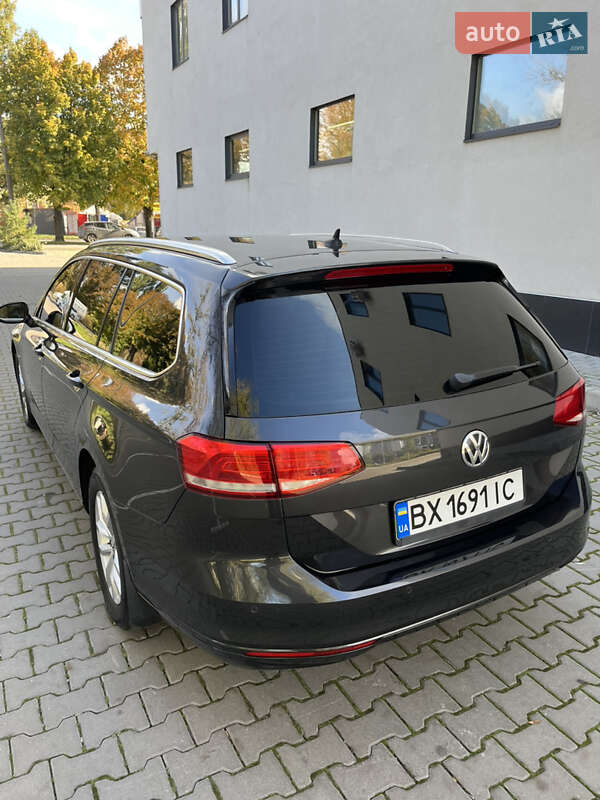 Универсал Volkswagen Passat 2019 в Хмельницком