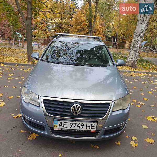 Универсал Volkswagen Passat 2010 в Днепре