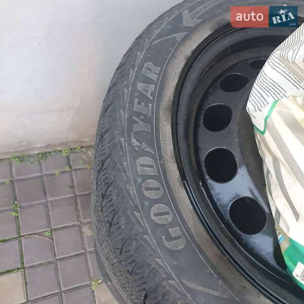 Универсал Volkswagen Passat 2010 в Днепре