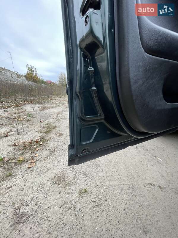 Седан Volkswagen Passat 1996 в Киеве фото 18 Седан Volkswagen Passat 1996 в Киеве