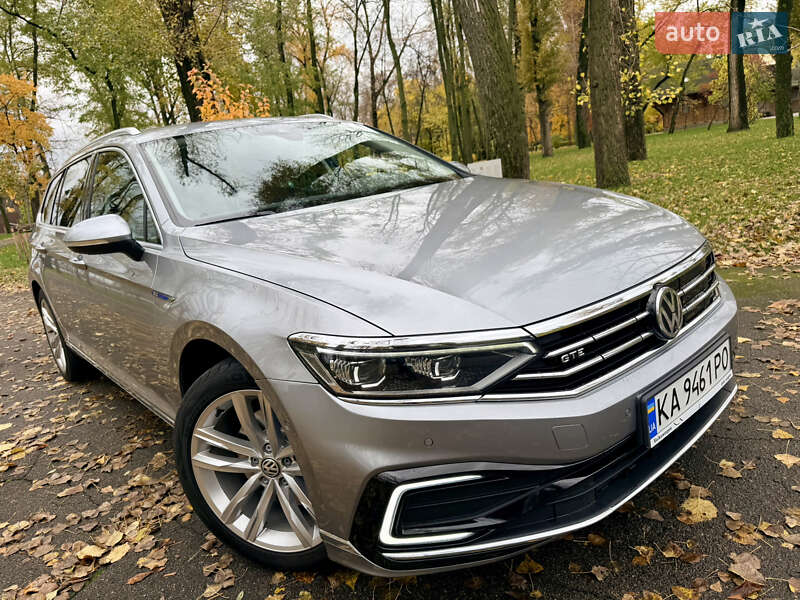 Универсал Volkswagen Passat 2020 в Киеве фото 3 Универсал Volkswagen Passat 2020 в Киеве
