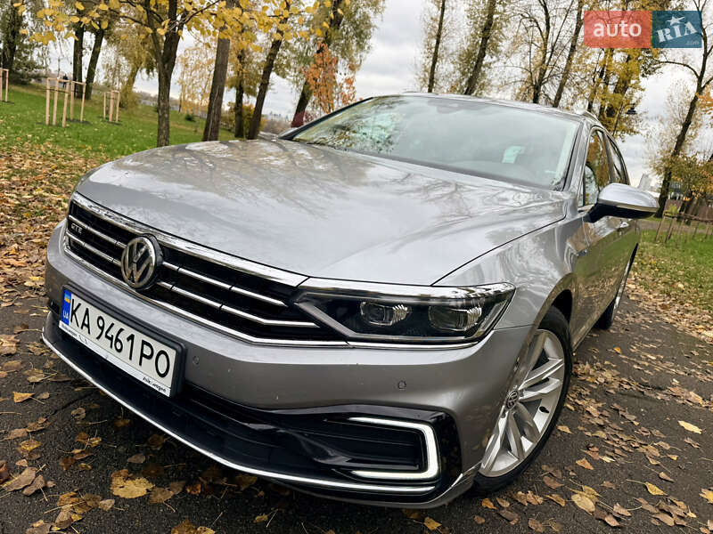 Универсал Volkswagen Passat 2020 в Киеве фото 77 Универсал Volkswagen Passat 2020 в Киеве