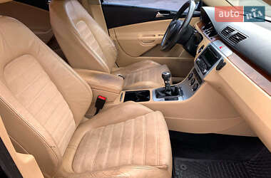 Седан Volkswagen Passat 2007 в 