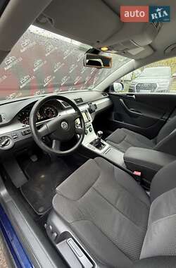 Универсал Volkswagen Passat 2009 в 