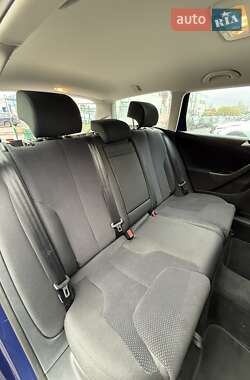 Универсал Volkswagen Passat 2009 в 
