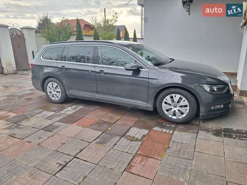 Универсал Volkswagen Passat 2015 в Мукачево