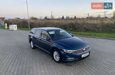 Универсал Volkswagen Passat 2022 в Луцке Универсал Volkswagen Passat 2022 в Луцке