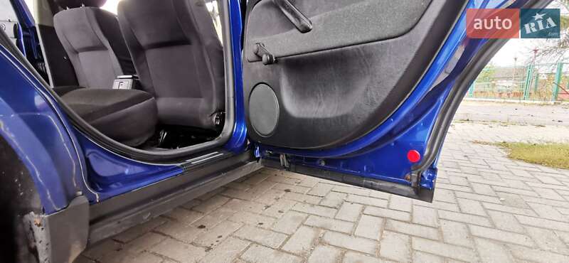 Універсал Volkswagen Passat 2001 в Гадячі фото 12 Універсал Volkswagen Passat 2001 в Гадячі