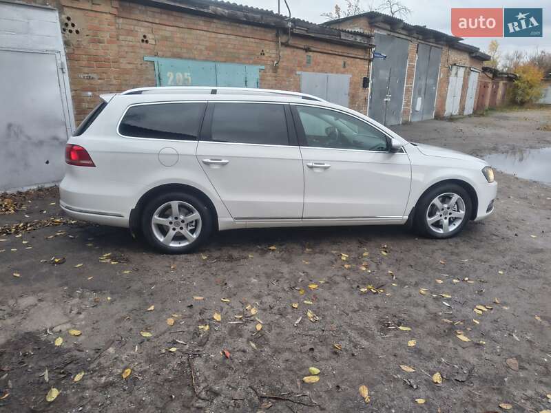 Универсал Volkswagen Passat 2011 в Бердичеве фото 2 Универсал Volkswagen Passat 2011 в Бердичеве