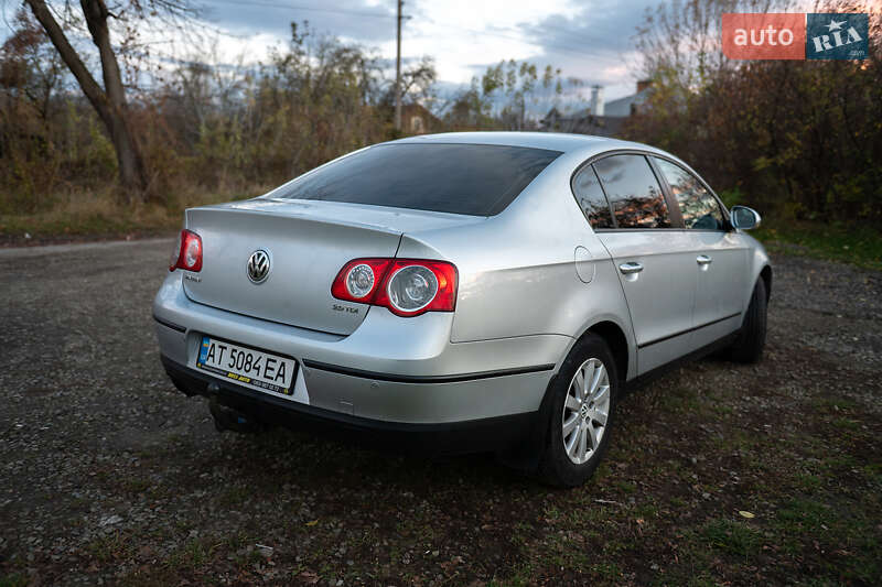 Седан Volkswagen Passat 2009 в Івано-Франківську