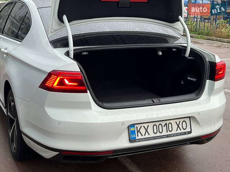 Седан Volkswagen Passat 2021 в Киеве фото 33 Седан Volkswagen Passat 2021 в Киеве
