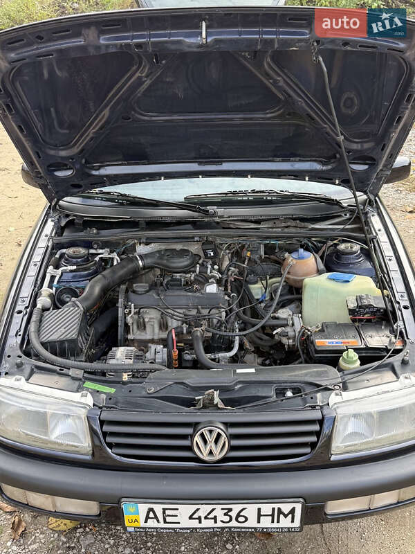 Універсал Volkswagen Passat 1996 в Кривому Розі фото 2 Універсал Volkswagen Passat 1996 в Кривому Розі