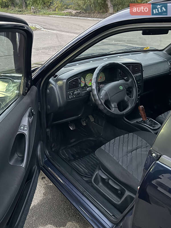 Універсал Volkswagen Passat 1996 в Кривому Розі фото 24 Універсал Volkswagen Passat 1996 в Кривому Розі