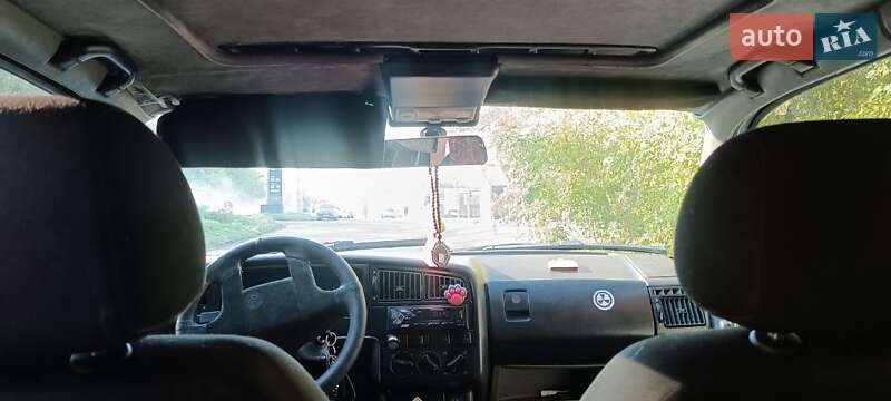 Седан Volkswagen Passat 1989 в Рівному фото 16 Седан Volkswagen Passat 1989 в Рівному