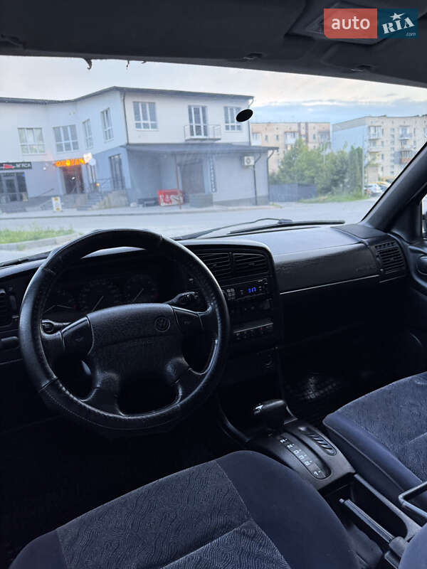 Универсал Volkswagen Passat 1995 в Кременце фото 26 Универсал Volkswagen Passat 1995 в Кременце