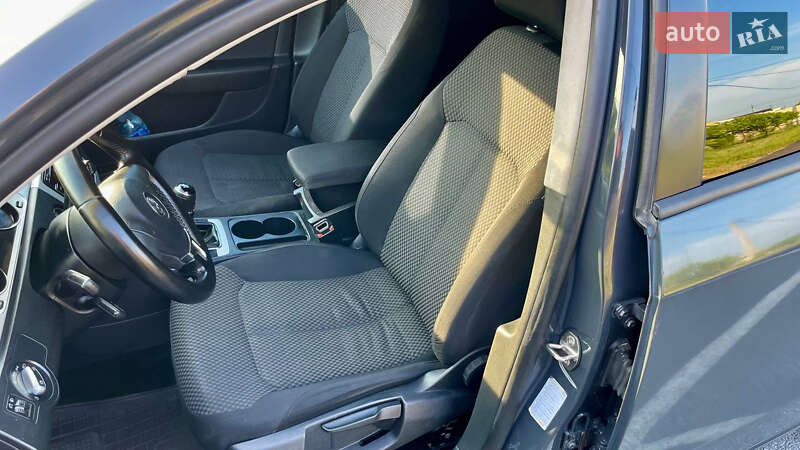 Универсал Volkswagen Passat 2011 в Житомире фото 10 Универсал Volkswagen Passat 2011 в Житомире