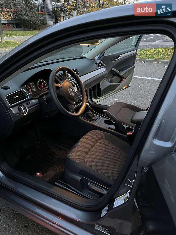 Седан Volkswagen Passat 2012 в Киеве фото 12 Седан Volkswagen Passat 2012 в Киеве