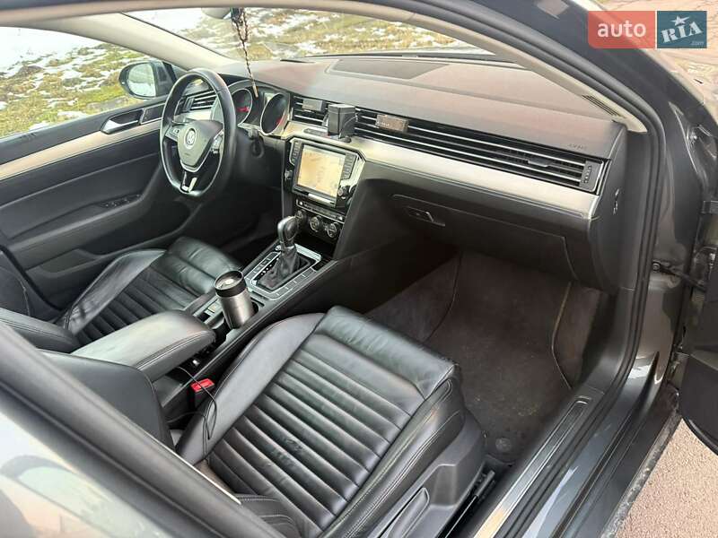 Универсал Volkswagen Passat 2015 в Львове фото 13 Универсал Volkswagen Passat 2015 в Львове
