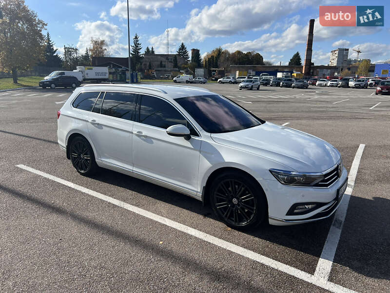 Универсал Volkswagen Passat 2021 в Житомире фото 8 Универсал Volkswagen Passat 2021 в Житомире