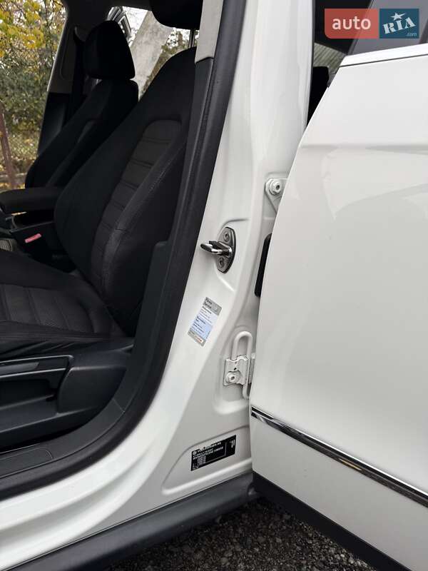 Универсал Volkswagen Passat 2010 в Лубнах фото 9 Универсал Volkswagen Passat 2010 в Лубнах