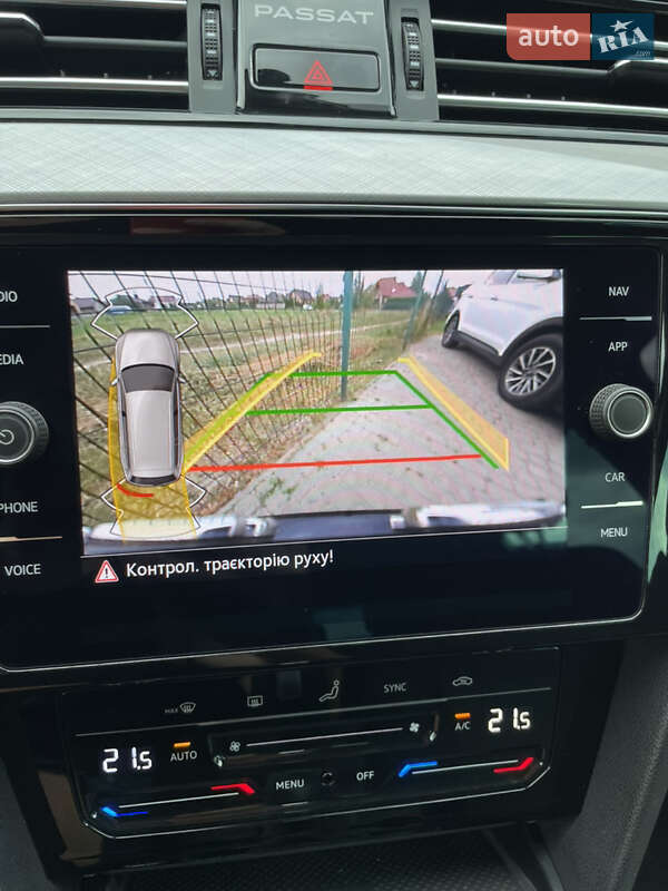 Универсал Volkswagen Passat 2022 в Луцке