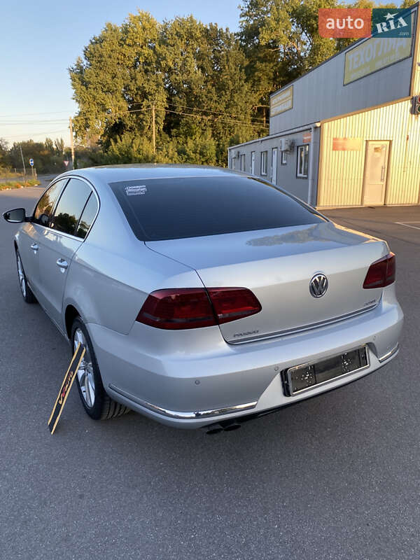 Седан Volkswagen Passat 2013 в Казатине