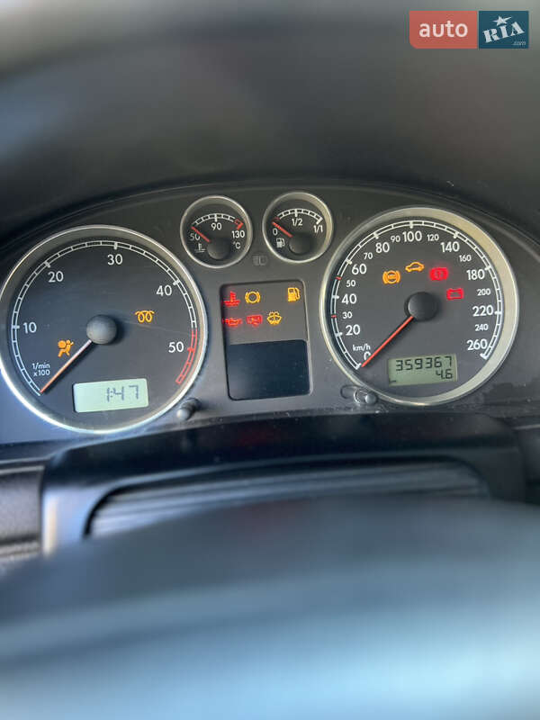 Седан Volkswagen Passat 2001 в Киеве фото 40 Седан Volkswagen Passat 2001 в Киеве