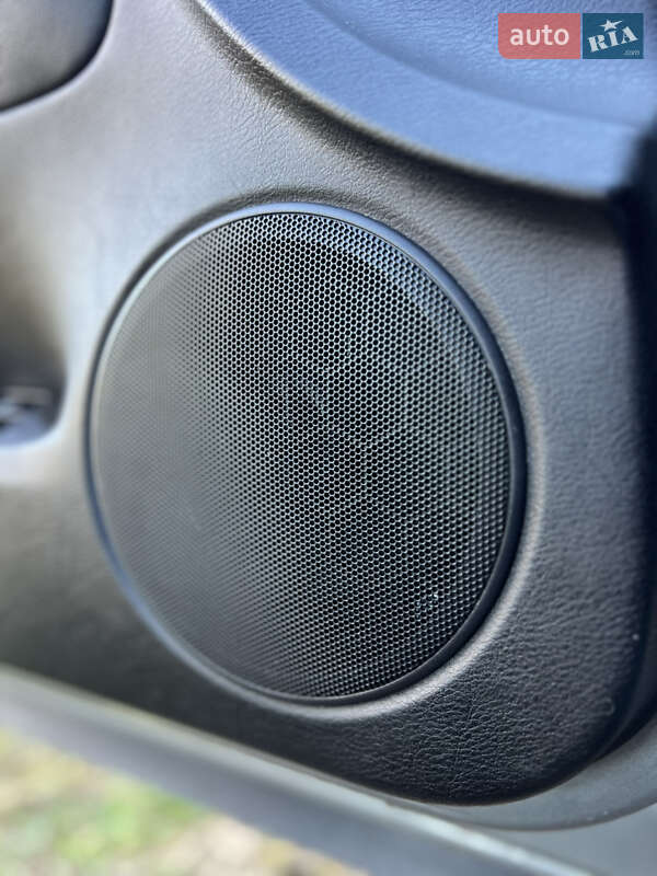 Седан Volkswagen Passat 2001 в Киеве фото 42 Седан Volkswagen Passat 2001 в Киеве