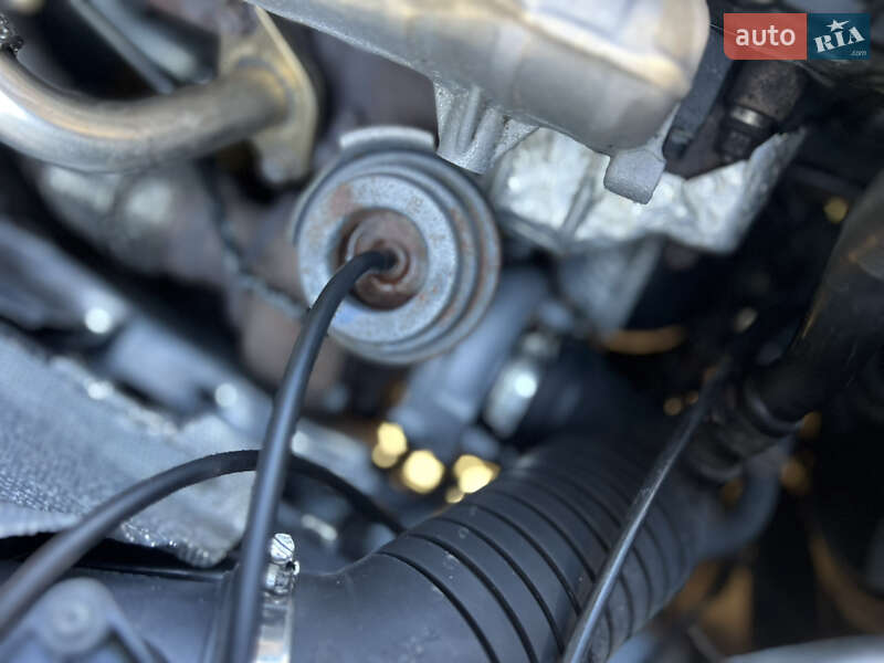 Седан Volkswagen Passat 2001 в Киеве фото 56 Седан Volkswagen Passat 2001 в Киеве