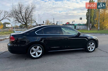 Седан Volkswagen Passat 2013 в Черкассах