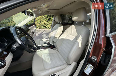 Седан Volkswagen Passat 2013 в 