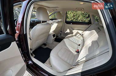 Седан Volkswagen Passat 2013 в 