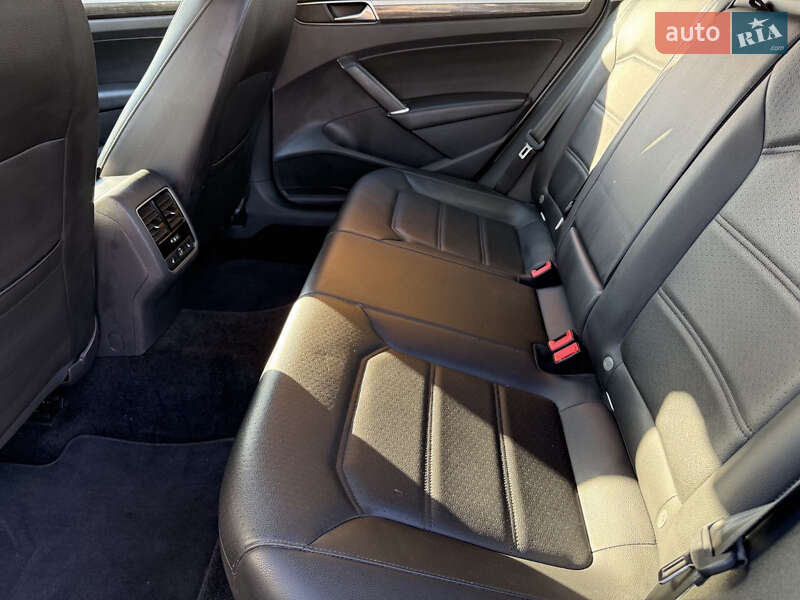 Седан Volkswagen Passat 2017 в Белой Церкви фото 11 Седан Volkswagen Passat 2017 в Белой Церкви