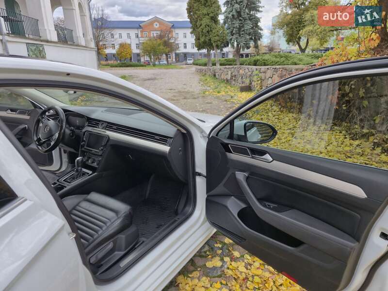 Седан Volkswagen Passat 2016 в Белой Церкви