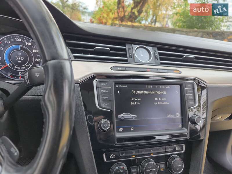 Седан Volkswagen Passat 2016 в Белой Церкви