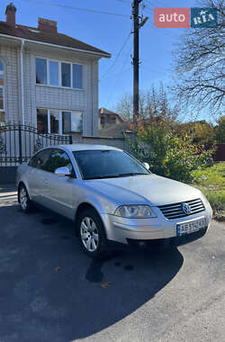 Седан Volkswagen Passat 2005 в Вінниці