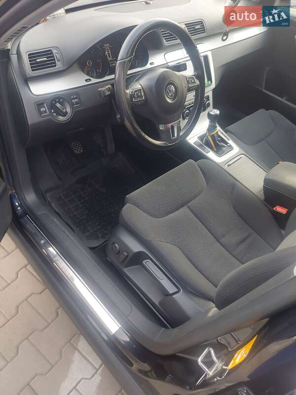 Універсал Volkswagen Passat 2010 в Житомирі фото 9 Універсал Volkswagen Passat 2010 в Житомирі